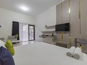 Urbanview Hotel Khayrizsan Tasikmalaya by RedDoorz