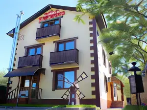 Teremok Zavolzhkiy Guest House