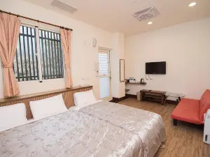 Riverside Homestay B&B