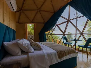 Glamping Martini Kvariati