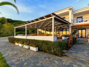 Karras Star Hotel