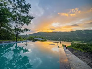 The Hosteller Panshet