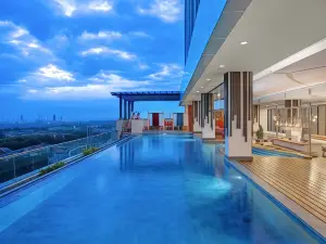 Aston Gresik Hotel & Conference Center