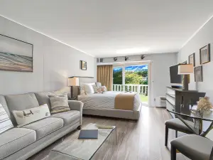 East Hampton House Resort