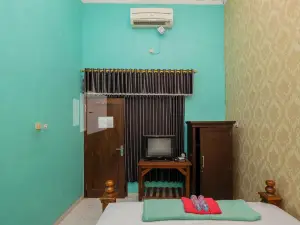 Hotel Wisata Ziarah Sunan Bonang Syariah Mitra RedDoorz