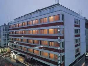 Ibis Genève Centre Lac