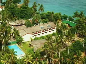 Reef Garden Hotel