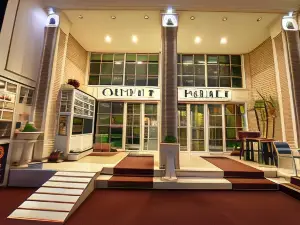 Hotel Hymeti's Palace