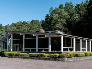Silver Hills Motel