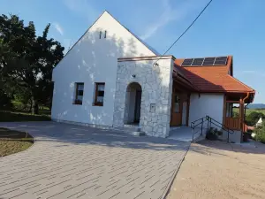 Zempleni Tunderkert Vendeghaz