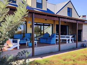 West Coast Seaside Getaway