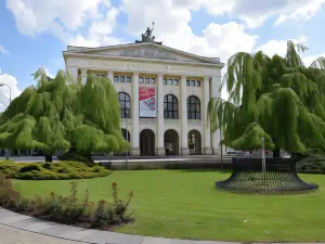 Kampus Palace