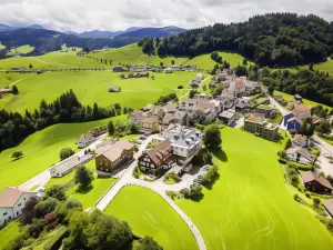 Sonnenberg Health Hotel