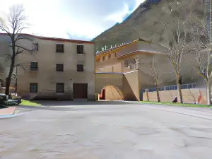 El Tranco Apartamentos