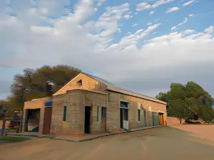 Savanna Guest Farm