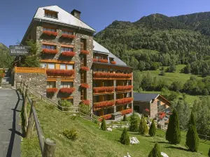 Hotel & Spa Bringué