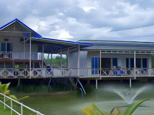 Baan Suan Mamuang Resort