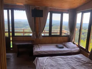 Alexander Villa 1
