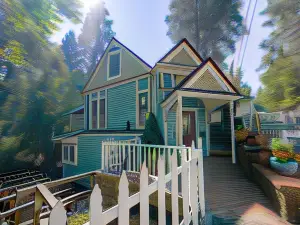 Flume's End
