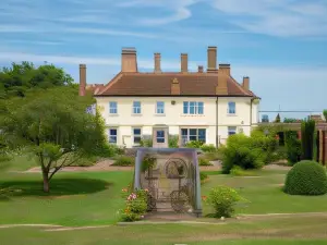 Prince Hill House