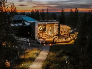 Arctic TreeHouse Hotel