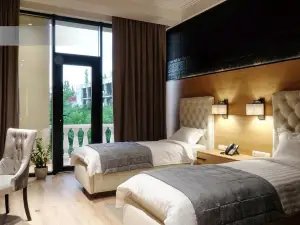 Astoria Boutique Hotel