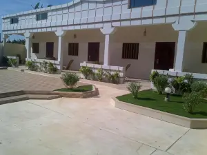 HÔTEL le Djiosfala Miroir de la Terranga