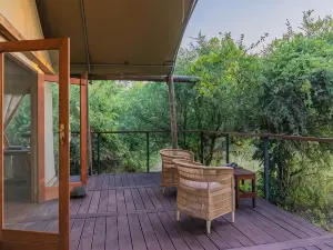 Camp Sabali & Safaris