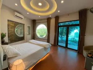 Bien Dong Hotel and Resort - Xuan Mai