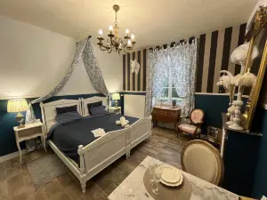 Le Grand Faubourg les Gîtes Ecurie et la Faïencerie