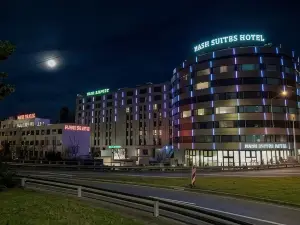 Nash Suites Airport Hotel