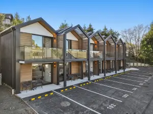 牌樓小屋汽車旅館