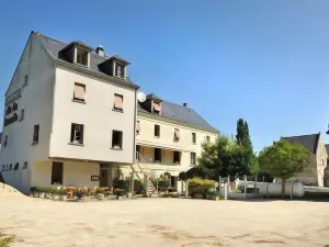 Logis Hôtel Auberge de la Bonde