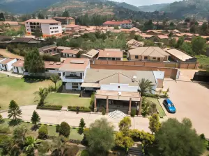 Riverside Resort Hotel Kabale