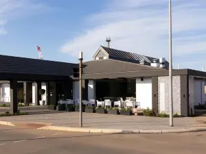 Ellen Hotel