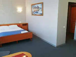 Amaks Kurgan Hotel