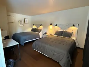 New Country Motel