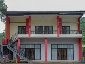 レッドドアーズ アット ゲルバン ディエン プラトー エリア