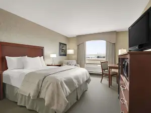 デイズ イン & スイーツ バイ ウィンダム ブランドン