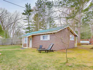 Updated Wellston Cabin Near Boating and Fishing!