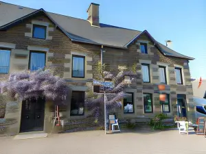 Le Relais