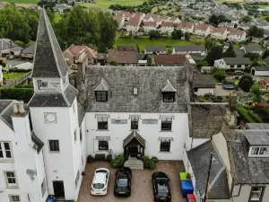 加斯託塔樓酒吧與公寓