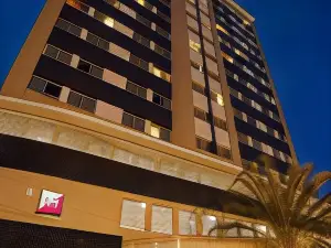 宜必思弗盧里亞諾波利斯酒店