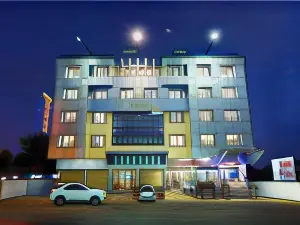 Hotel Vrindavan Deluxe Kolhapur