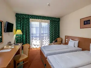 Zichy Park Hotel
