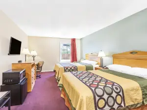 Super 8 by Wyndham Manning