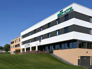 Brit Hotel - Hotel de l'Hippodrome