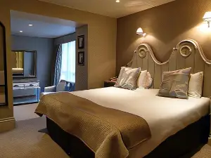 The Listowel Arms Hotel