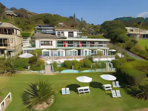 San Marino Motor Lodge Absolute Beachfront