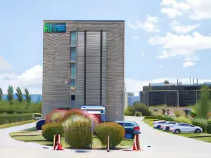 Holiday Inn Express Barcelona - Sant Cugat
